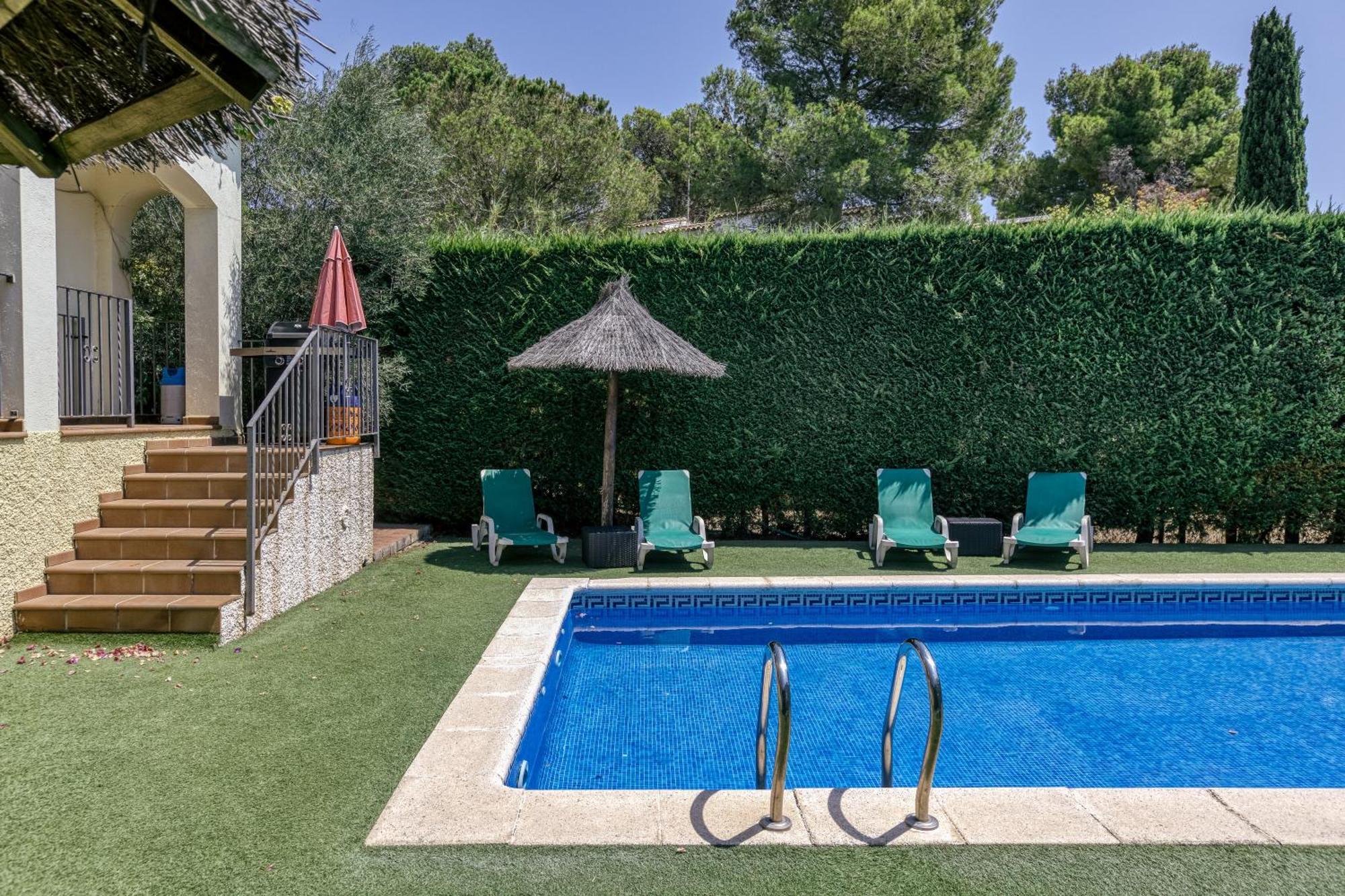 Fantastic Family Villa L'Estartit Exterior photo